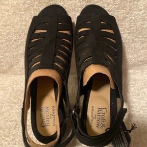 Brand new Croft and Barrow sandals size 7